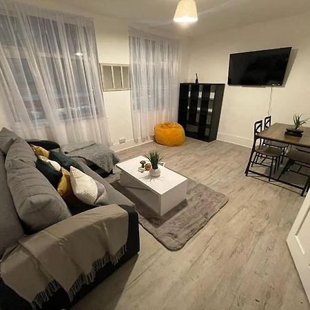 Comfy 2 Bedroom On Tower Bridge لندن المظهر الخارجي الصورة