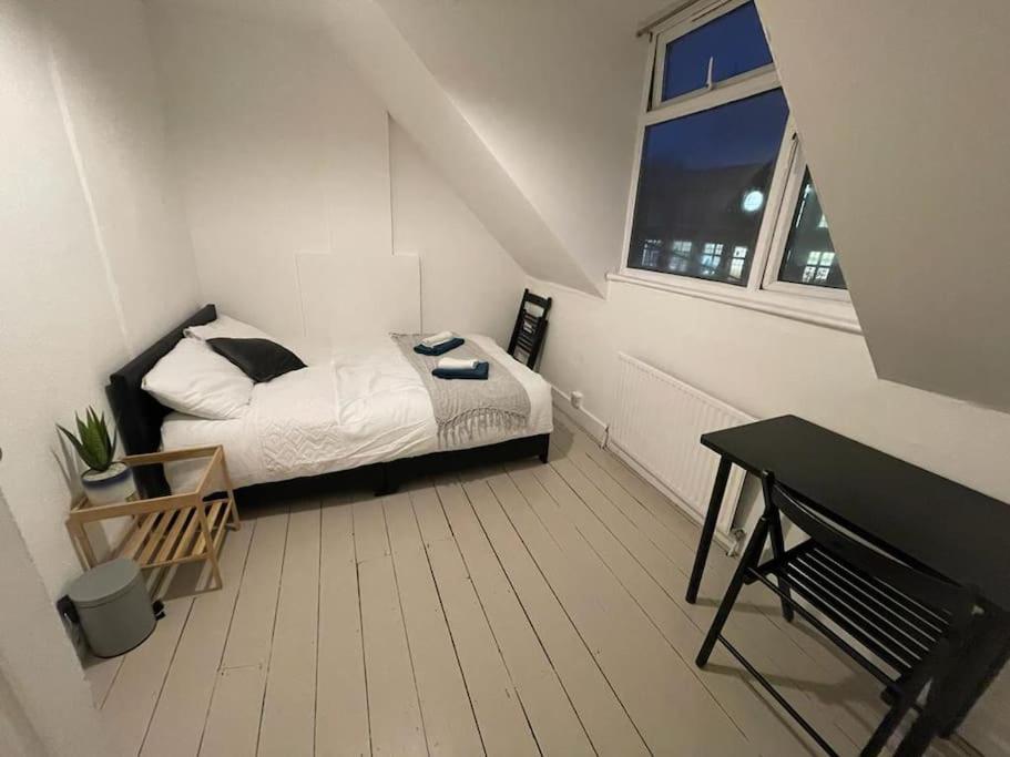 Comfy 2 Bedroom On Tower Bridge لندن المظهر الخارجي الصورة